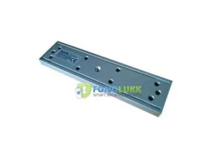 Bracket for the electromagnet armature